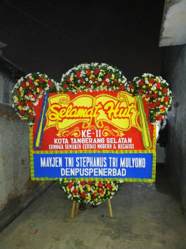 Bunga Papan Congratulation Cipamokolan